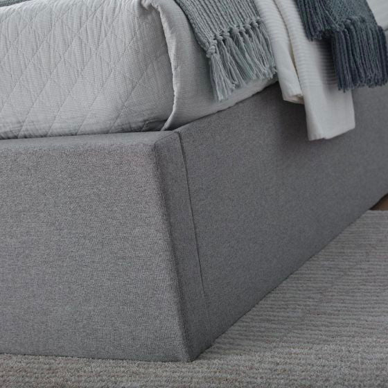 Sarena Bed
