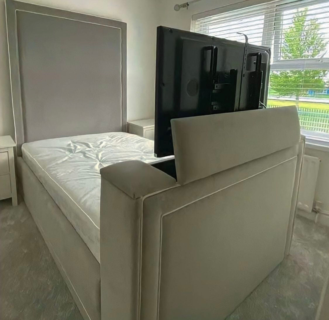 Luxury Chesterfield style TV Bed Frame